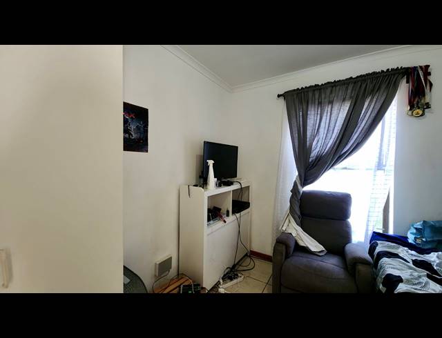 2 BEDROOM APARTMENT TO LET IN PAROW NORTH